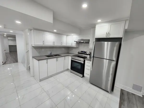 67 Calabria DR #Basement, Caledon, ON L7C 4K9