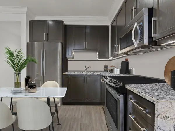 3563 Lake Shore BLVD W #210, Toronto W06, ON M8W 0A3