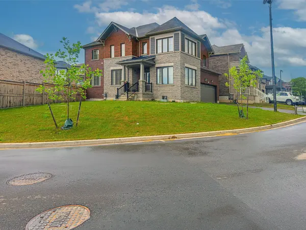 106 Sundin DR, Haldimand, ON N3W 0H3