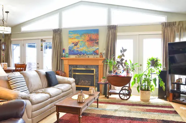 11708 Breezewood AVE S, South Dundas, ON K0C 1X0