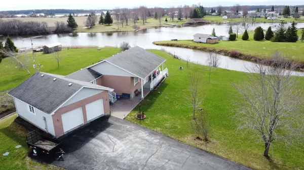 11708 Breezewood AVE S, South Dundas, ON K0C 1X0