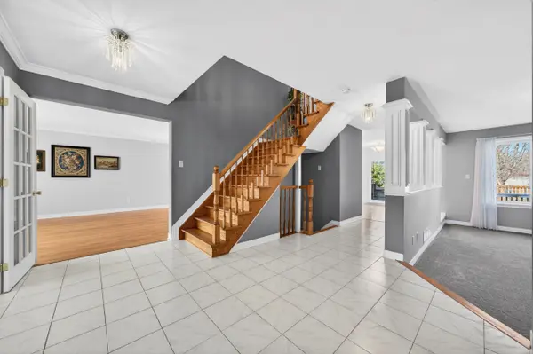 5 Mayford AVE, Barrhaven, ON K2G 6A7