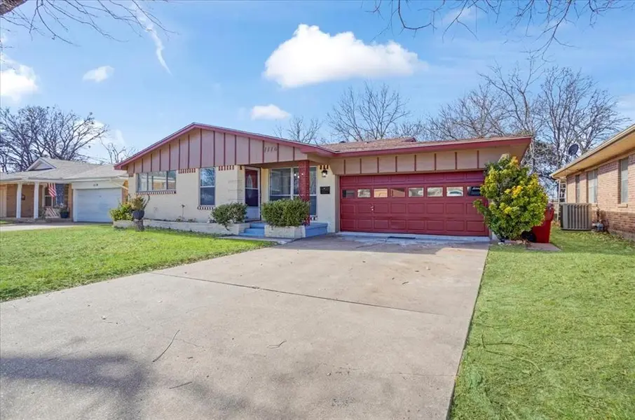 1116 N Grant Drive, Sherman, TX 75092