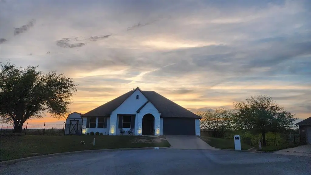 622 Elizabeth Place, Weatherford, TX 76086