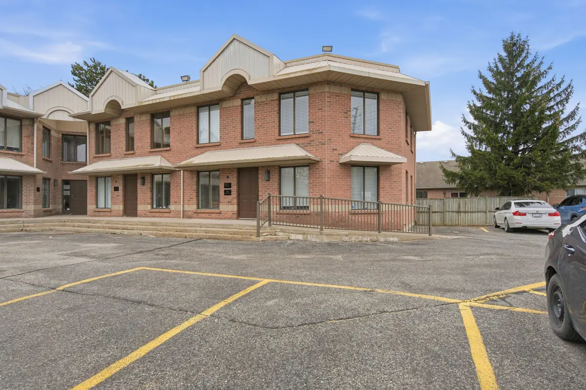 630 Wharncliffe RD S #5, London South, ON N6J 4V7