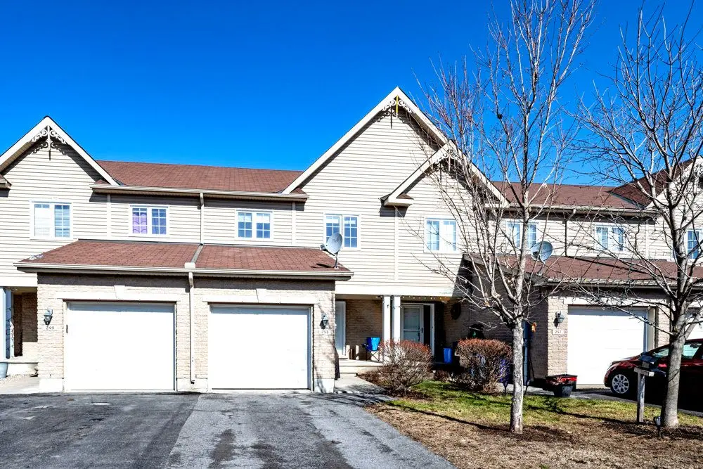 253 Eliot ST, Clarence-rockland, ON K4K 0E6