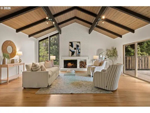 560 MILBURN CT, Lake Oswego, OR 97034