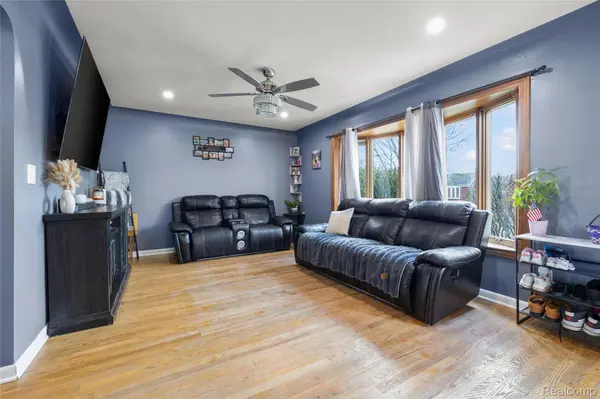 7213 Cortland AVE, Allen Park, MI 48101