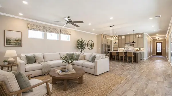 2407 Vineyard Drive, Granbury, TX 76048