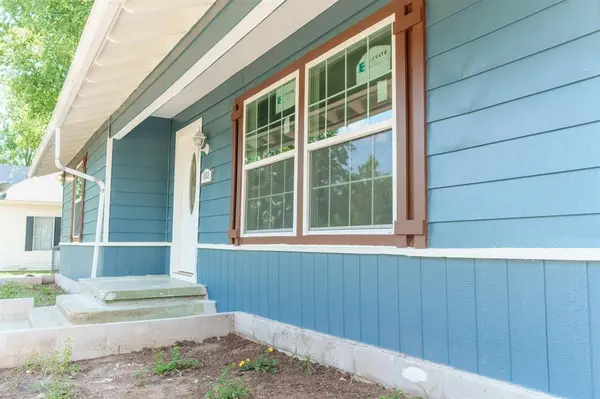 103 N 6th Street E, Dawson, TX 76639