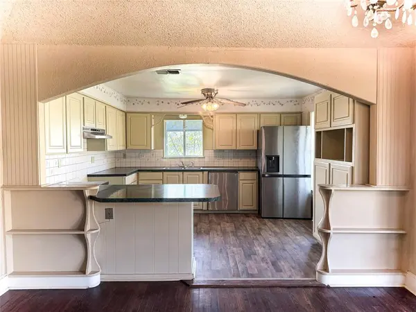 1401 Highway 180 W, Mineral Wells, TX 76067