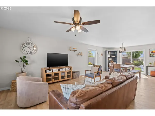 185 RIO SENDA ST, Umatilla, OR 97882