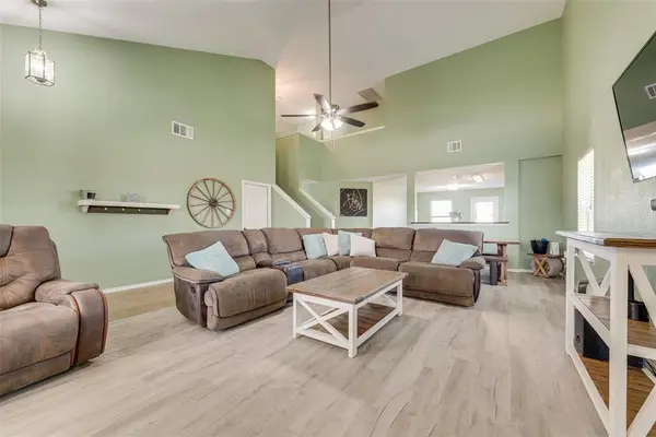300 Dye Drive, Royse City, TX 75189