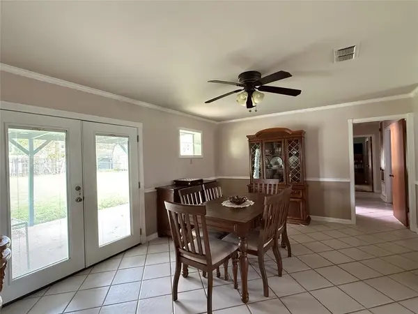 5548 Knollcrest Drive, Shreveport, LA 71129