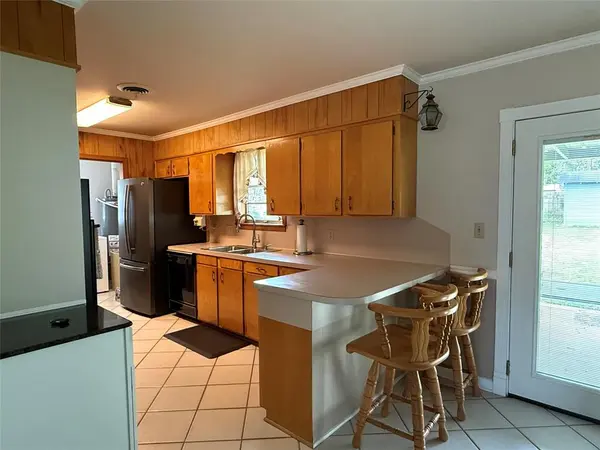 5548 Knollcrest Drive, Shreveport, LA 71129