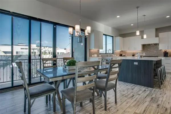 410 Melba Street #4, Dallas, TX 75208