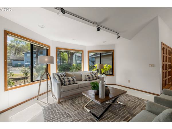 7406 SW BAYBERRY DR, Beaverton, OR 97007