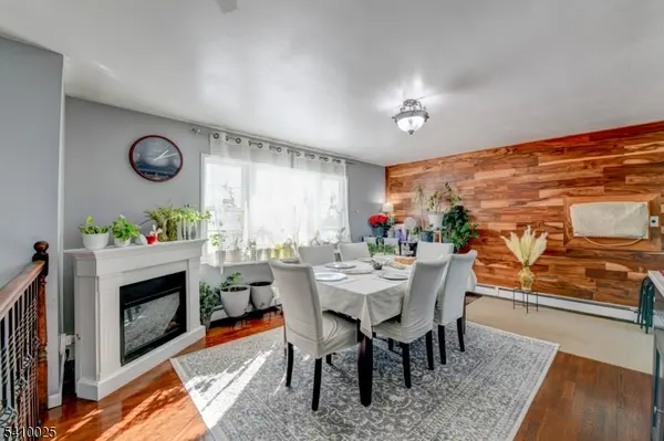 21 Normandy Circle, Hopatcong Boro, NJ 07843