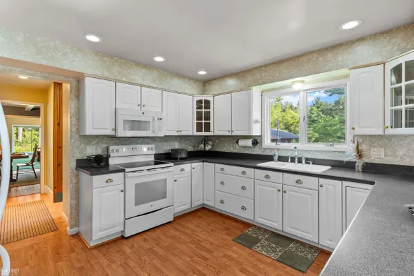 1061 Rose Center RD, Rose Twp, MI 48430