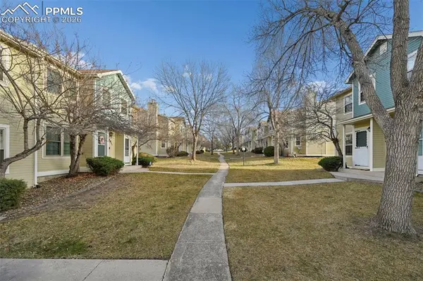 7959 Lexington Park DR, Colorado Springs, CO 80920