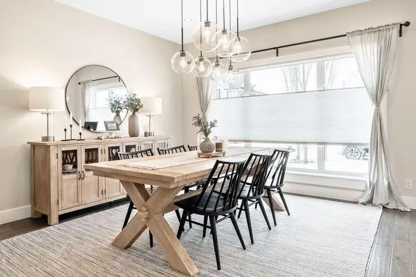 1126 40 ST SW, Calgary, AB T3C 1W6