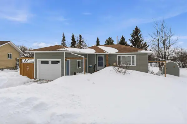 3 Isbister AVE, Swan Hills, AB T0G 2C0