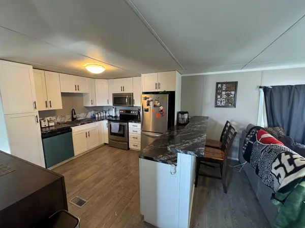 5301 2 ST ST #23, Coalhurst, AB T0K 1V0