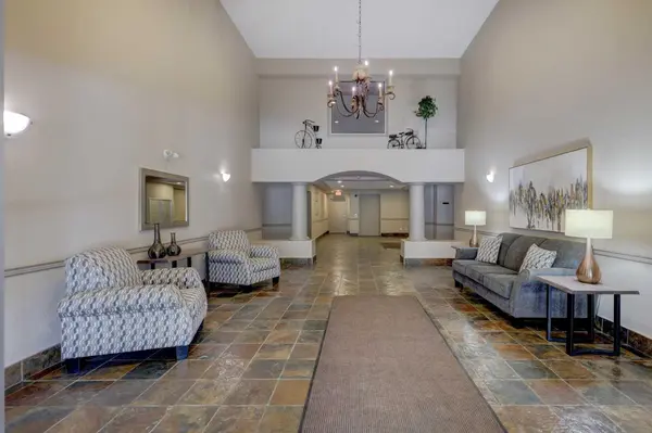 303 Arbour Crest DR NW #2116, Calgary, AB T3G 5G4