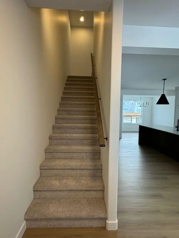 44 Lavelle Close, Red Deer, AB T4S 0S5