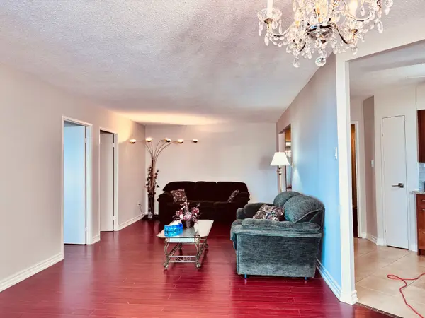 75 Graydon Hall DR #2308, Toronto C13, ON M3A 3M5