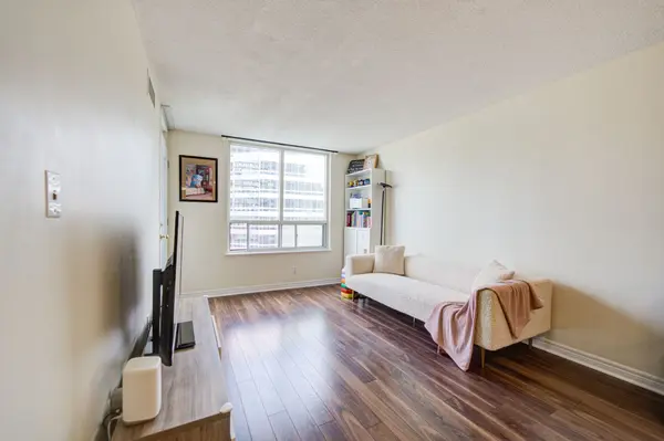 18 Parkview AVE #1512, Toronto C14, ON M2N 7H7