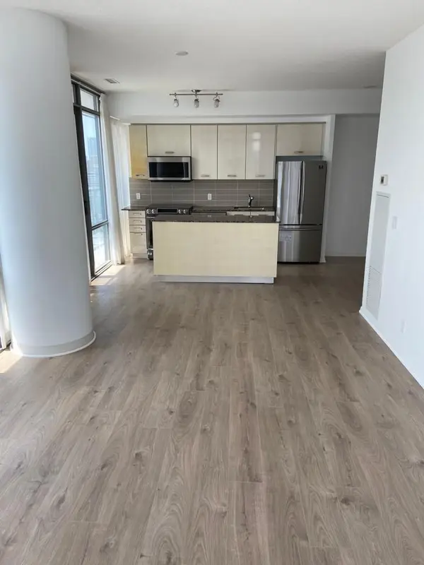 832 Bay ST #2510, Toronto C01, ON M5S 1Z6