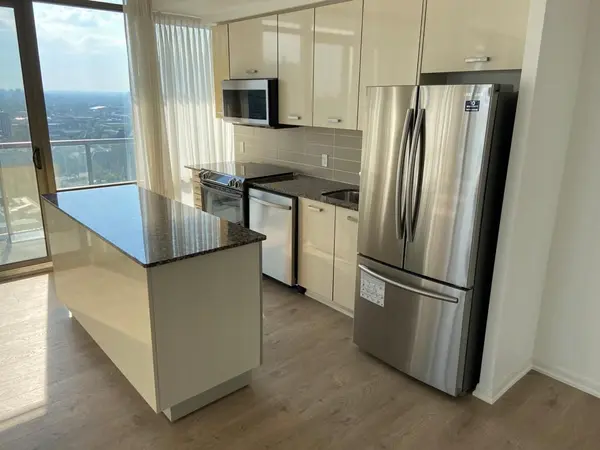 832 Bay ST #2510, Toronto C01, ON M5S 1Z6