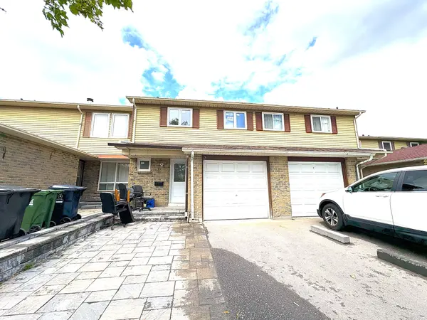 9 Truro CRES, Toronto E07, ON M1V 2H7