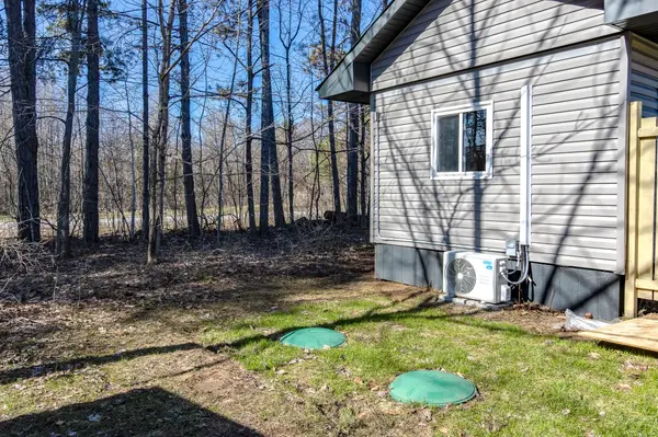 5263 Elliott Side Road ##1, Tay, ON L4R 4K3