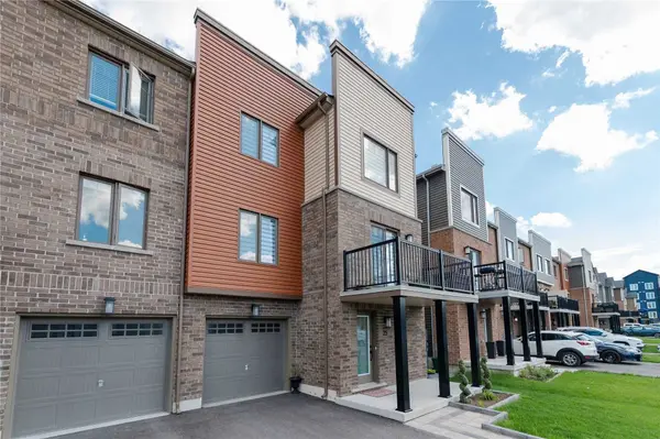 25 Kodiak TER, Barrie, ON L9J 0J4