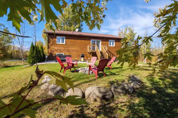 104 Maple DR, Northern Bruce Peninsula, ON N0H 1Z0