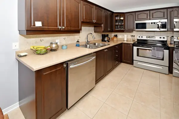 253 Eliot ST, Clarence-rockland, ON K4K 0E6