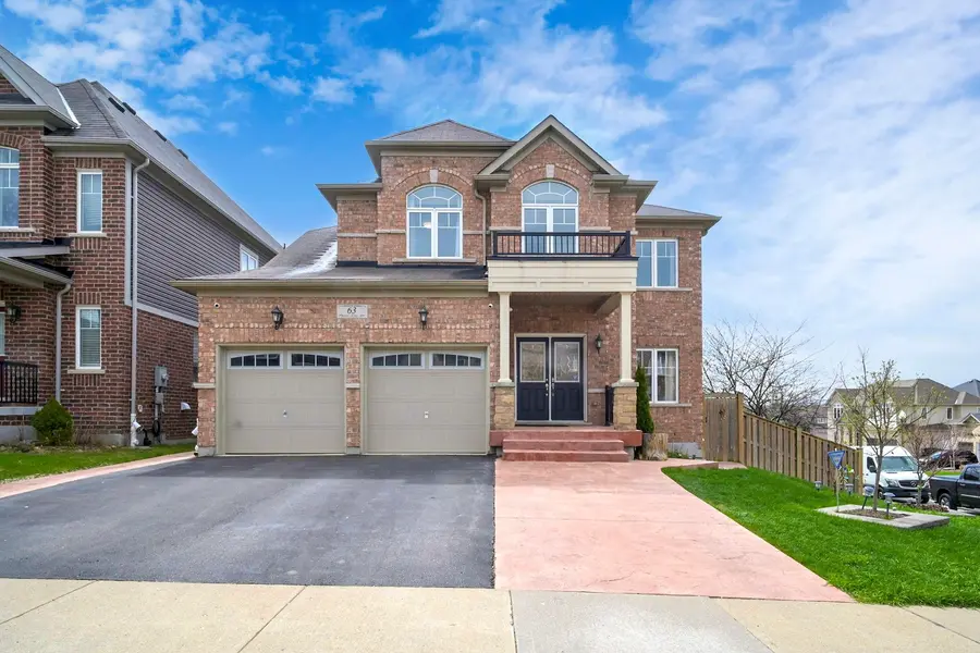 63 Pieter Vos DR, Kitchener, ON N2P 0G2