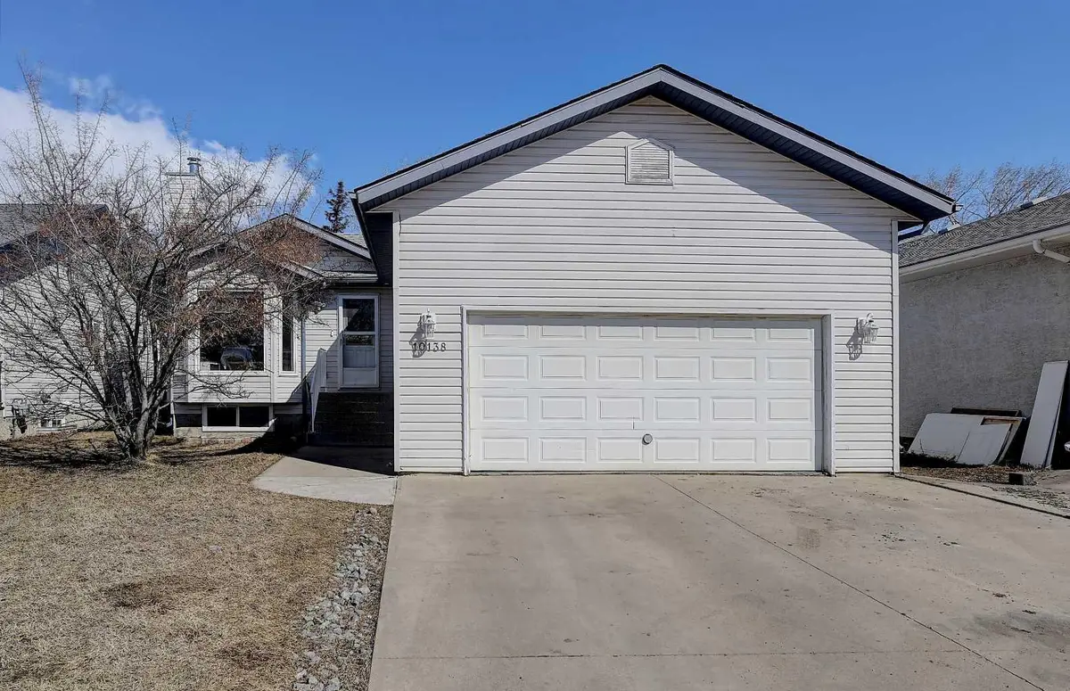 10138 115 AVE, Grande Prairie, AB T8V 7E6