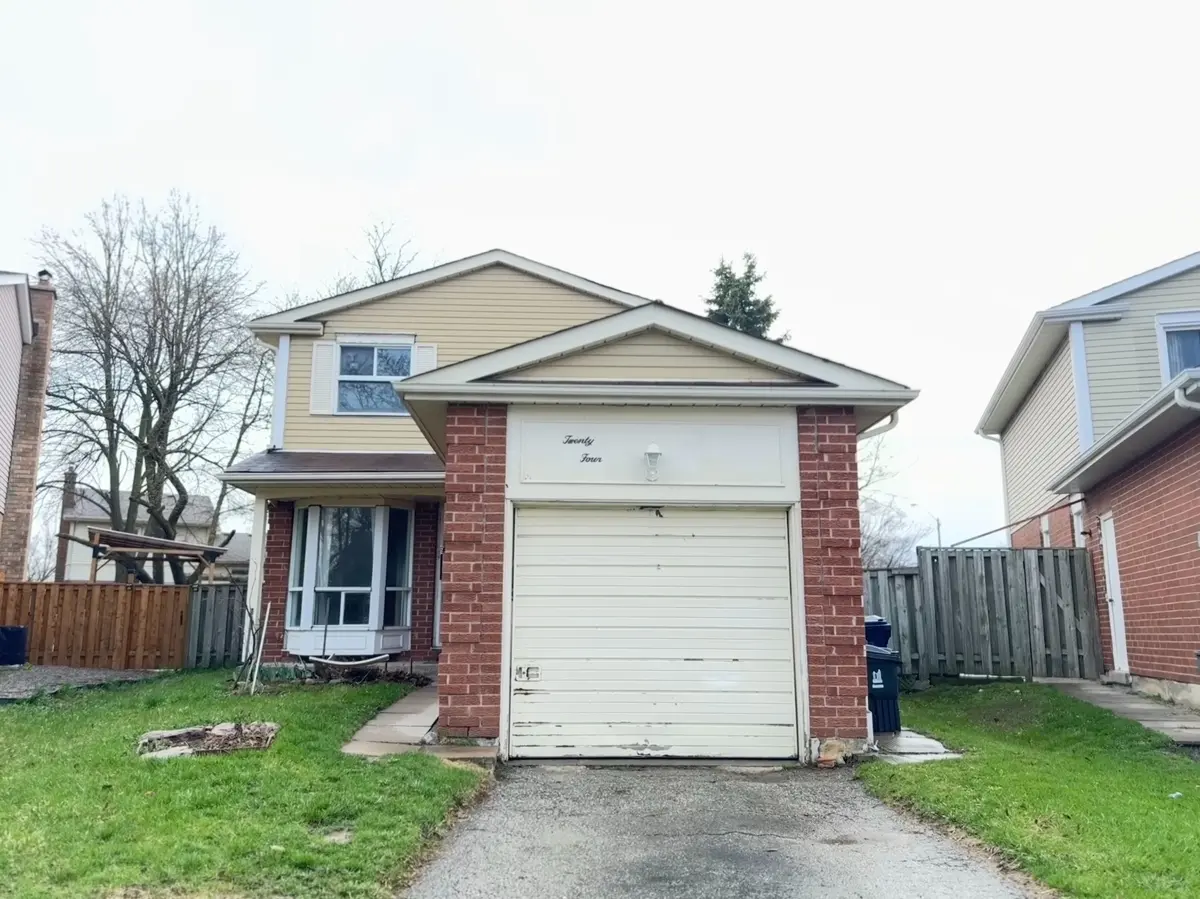 24 Oakhaven DR, Toronto E07, ON M1V 1X9