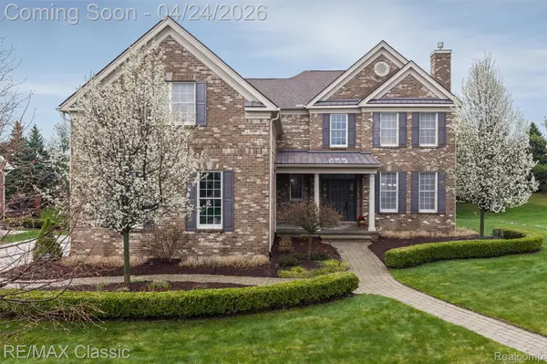 50282 Langley DR, Novi, MI 48374