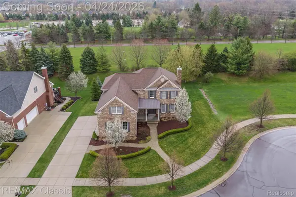 50282 Langley DR, Novi, MI 48374