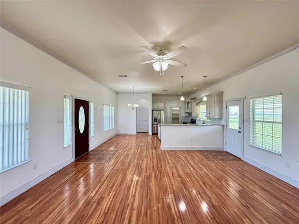 487 County Road 2622, Decatur, TX 76234