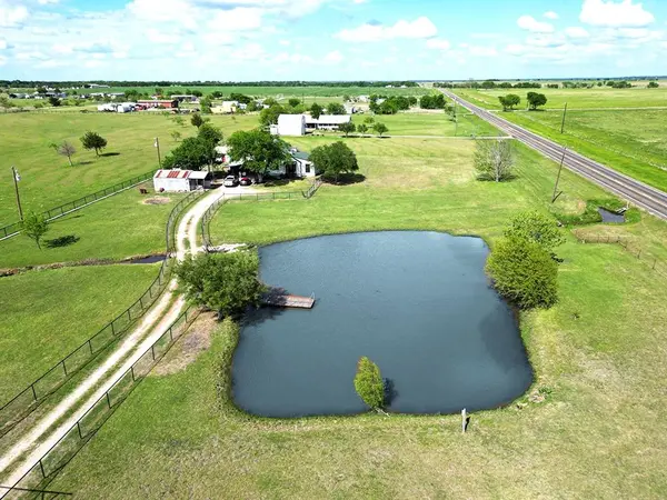 5974 County Road 4100, Kaufman, TX 75142