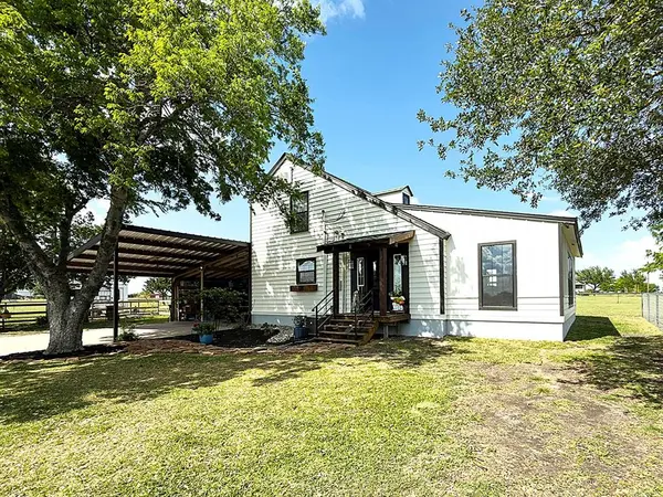 5974 County Road 4100, Kaufman, TX 75142