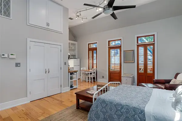 6525 Line Avenue, Shreveport, LA 71106