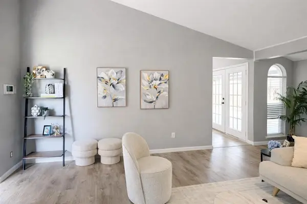 5229 Cook Circle, The Colony, TX 75056