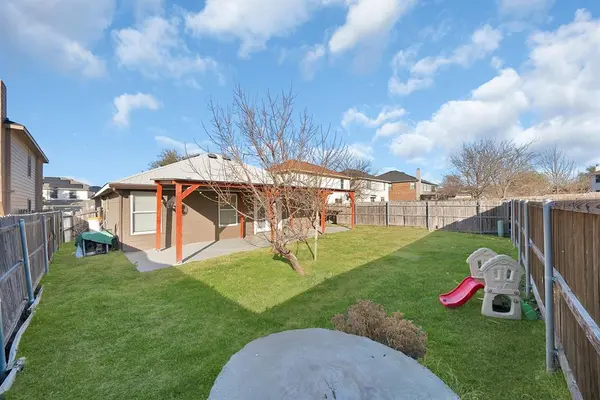 317 Dakota Ridge Drive, Fort Worth, TX 76134