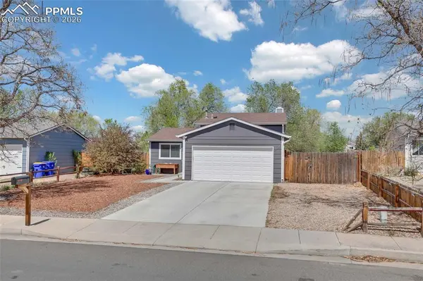 3265 Foxridge DR, Colorado Springs, CO 80916